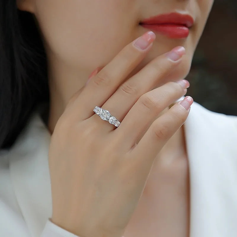 Harriet | Elegant Band Ring