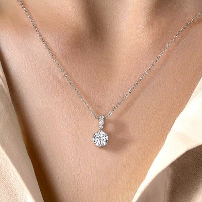 Claire Solitaire Pendant