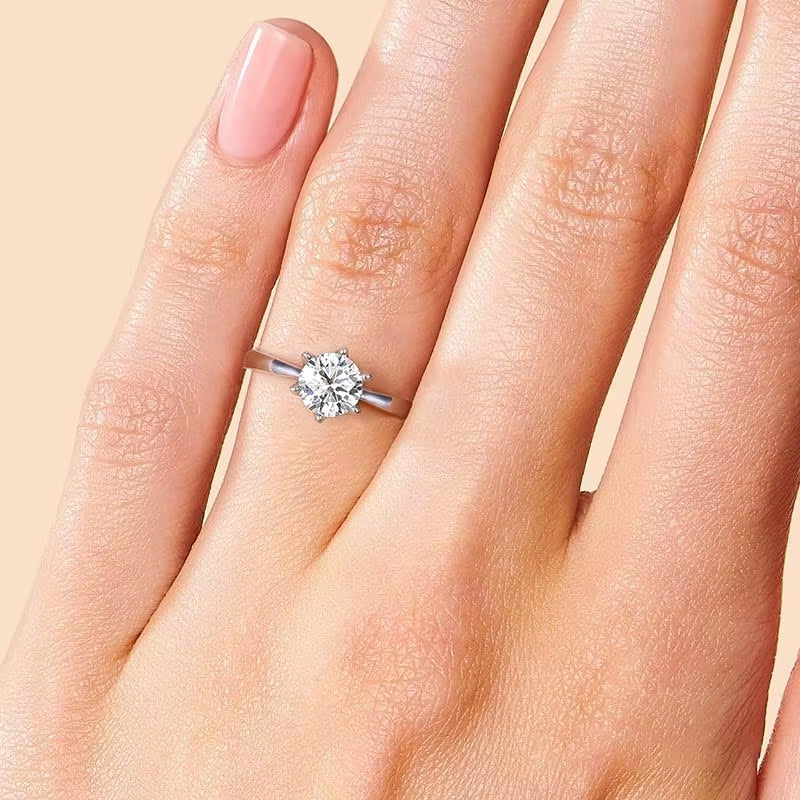 Claire Classic Solitaire