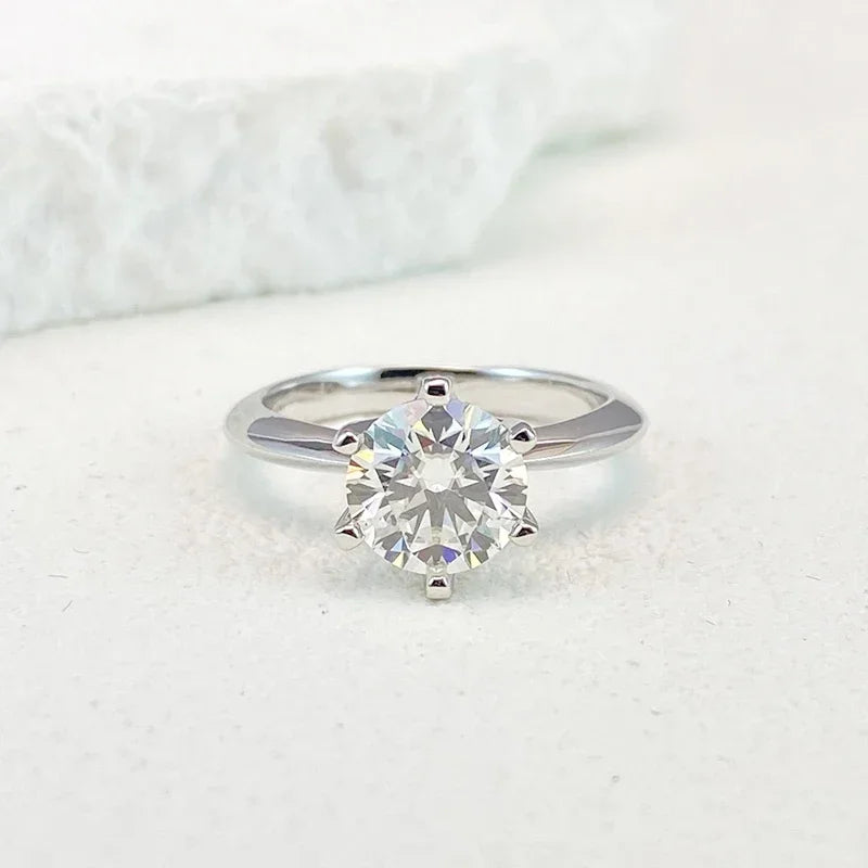 Claire | Classic Solitaire Elegance